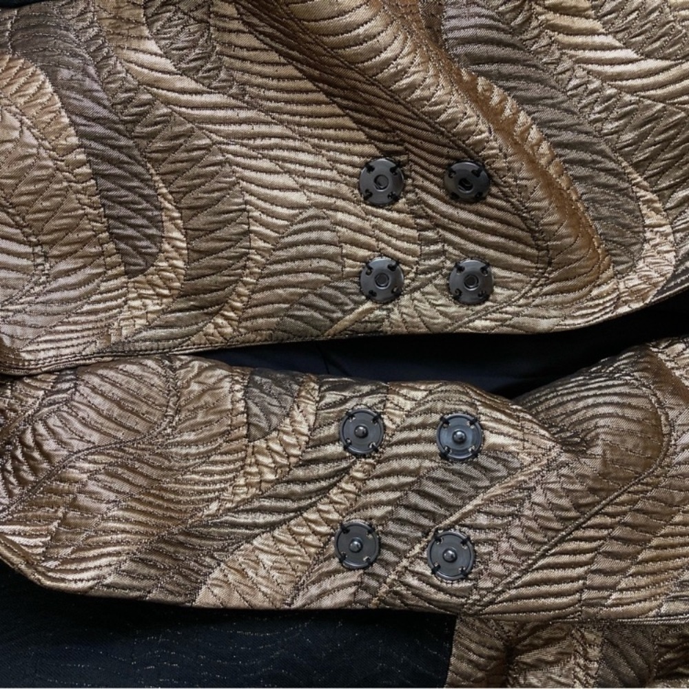 NWT ,Making The Cut , metallic,gold jaguar, midi, jacket,/XL wrap Size XX… - Picture 5 of 16